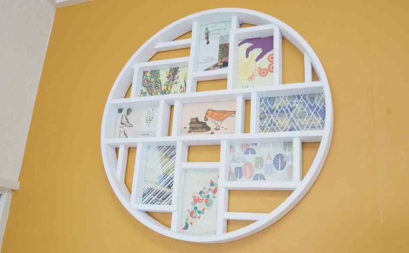 HIDAMARIのシンボルのオブジェです