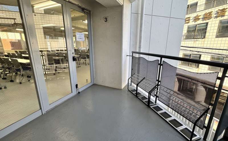 【3階エレベーターホール】