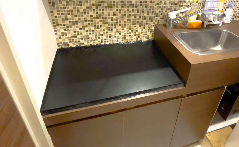 ミニキッチンには作業スペースもございます