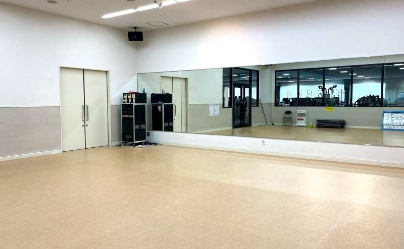 【アンプは無料でご利用いただけます(椅子やトレーニング器具は使用禁止です)】