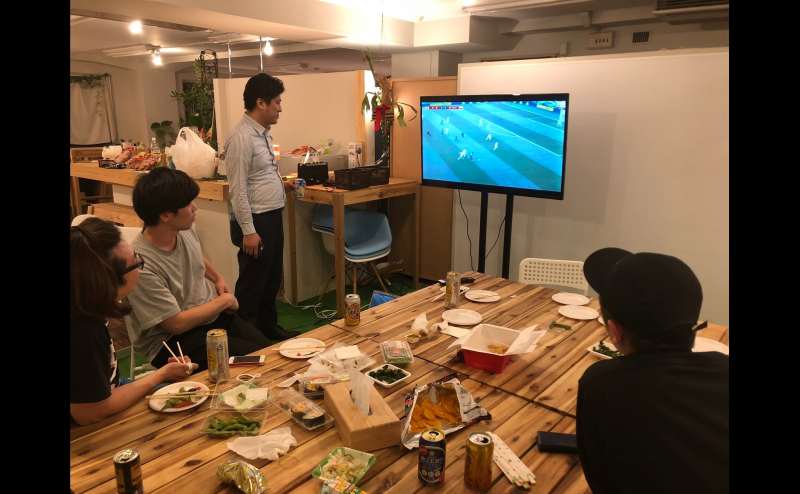 映画・DVD鑑賞に！50インチの大型モニター無料レンタル可能。