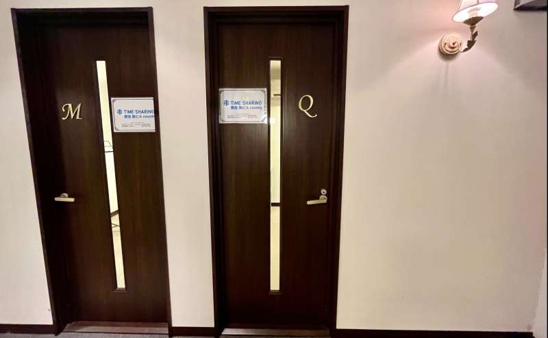 【スペース入口】 - TIME SHARING 銀座 旗ビル roomQの写真