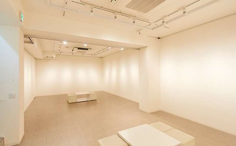 照明を切り替えられるため温かみのある空間も作り出すことができます