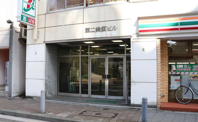 正面入口 - TIME SHARING 蒲田 第二美須ビルの写真