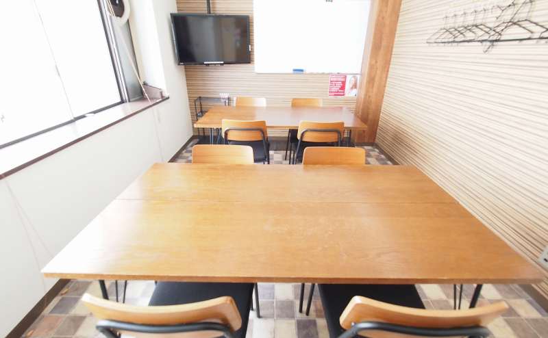 2つのグループを作ったグループディスカッションやワークショップ向けレイアウト