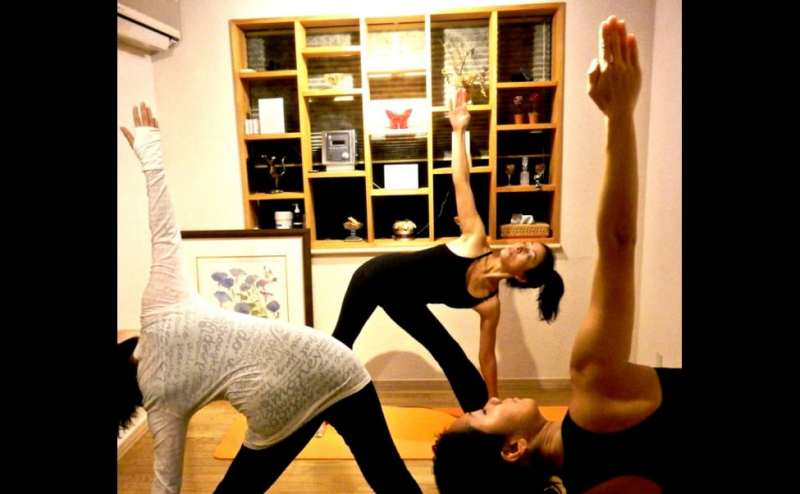 １階でのヨガ教室の様子です