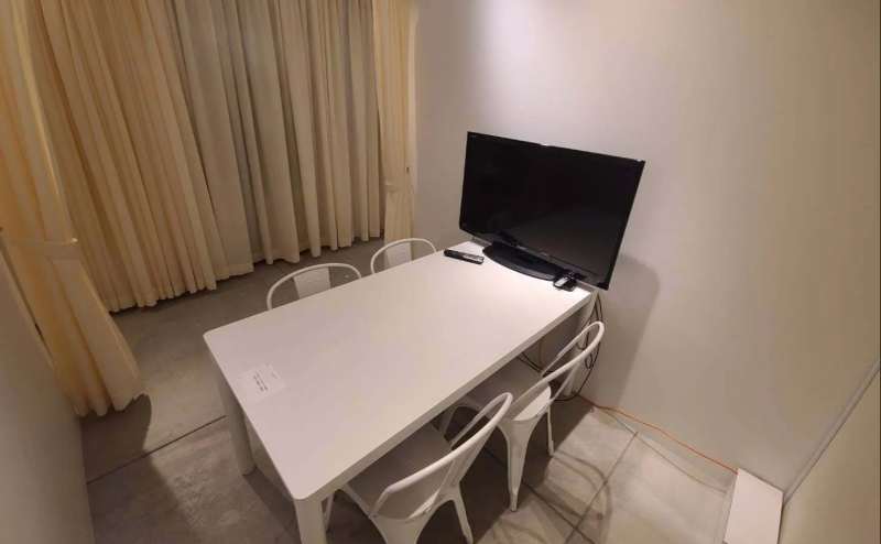 【渋谷区神南】コワーキング内4名席会議室 渋谷区役所前 COWORKING SLOTH内 Meeting RoomB