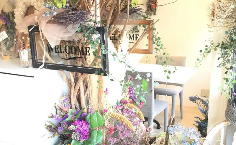 大きな姿鏡あり