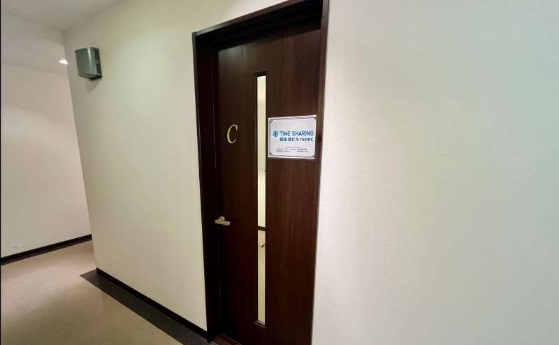 【スペース入口】 - TIME SHARING 銀座 旗ビル roomCの写真